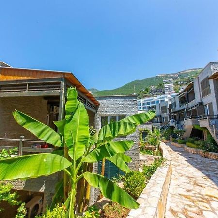 Vila Rina At Aquamarine Residence Влёра Экстерьер фото